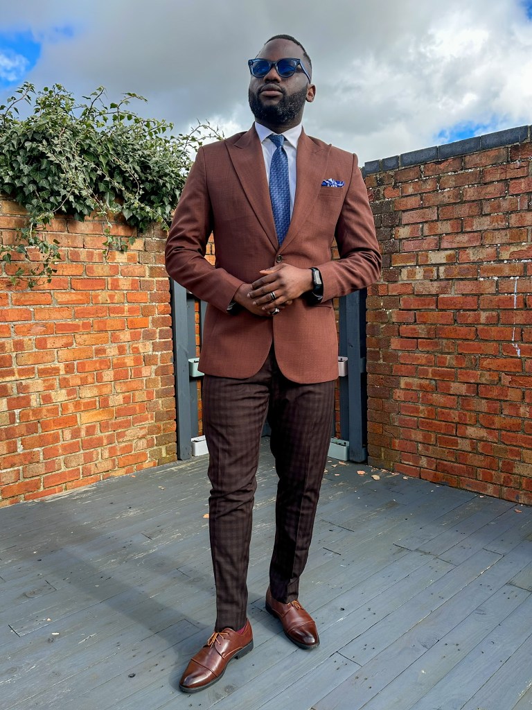 suit : Twelve19styles.co.uk 